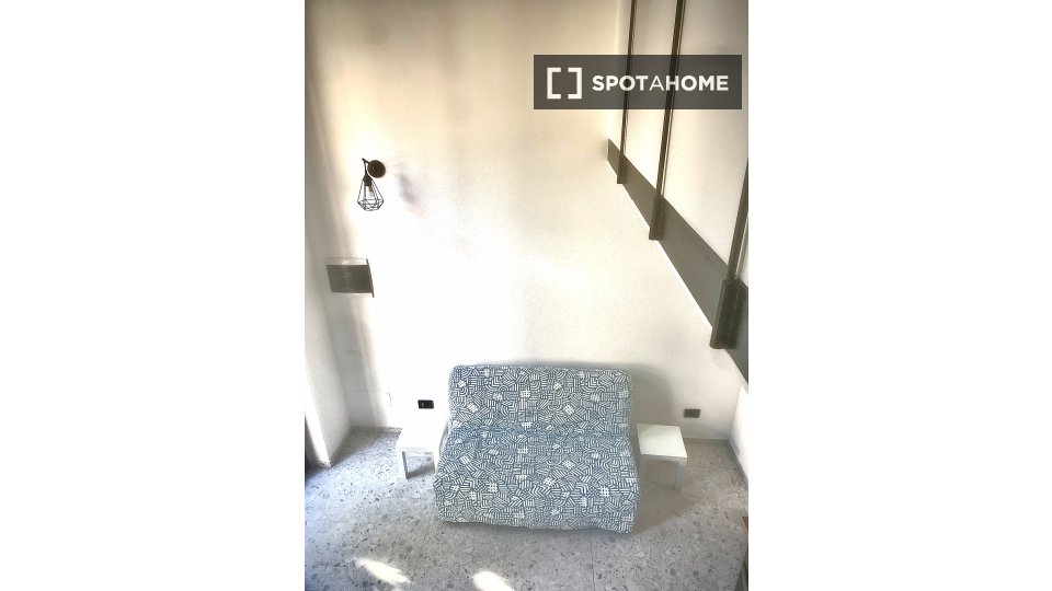 Immagine 5 di Ufficio in affitto  in Via Benefattori dell'Ospedale a Milano