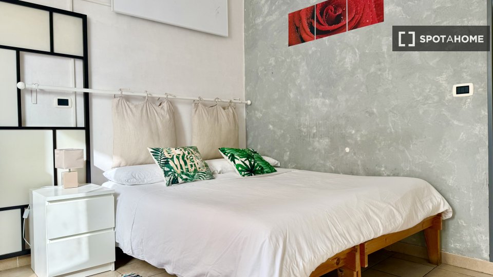 Immagine 18 di Ufficio in affitto  in Via Voghera a Roma