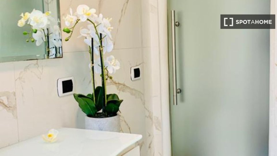 Immagine 12 di Appartamento in affitto  in Via Stadera a Milano