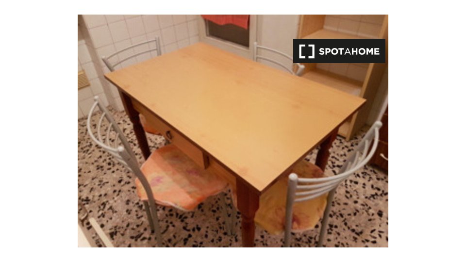 Immagine 9 di Camera condivisa in affitto  in Via Fratelli Perini a Trento