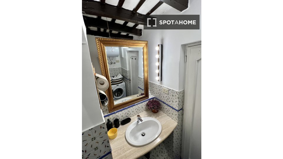 Immagine 4 di Ufficio in affitto  in Via dei Chiavari a Roma