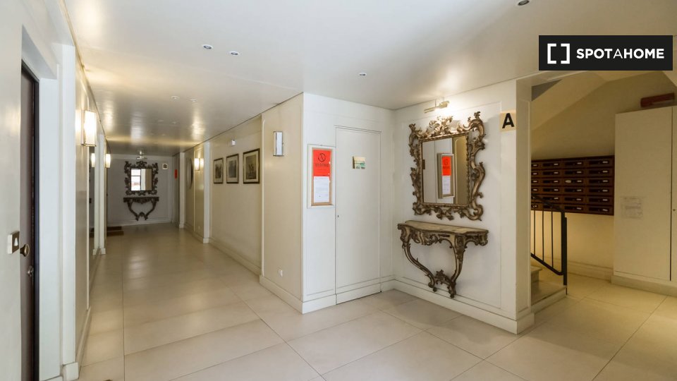 Immagine 14 di Ufficio in affitto  in Via Gualtiero Serafino a Roma