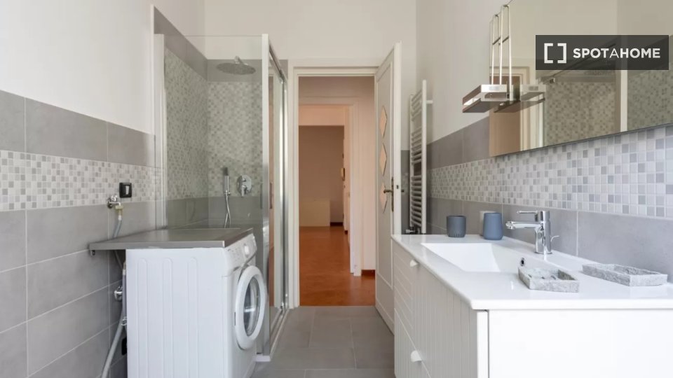 Immagine 17 di Appartamento in affitto  in Via Maggio Veroggio a Rapallo