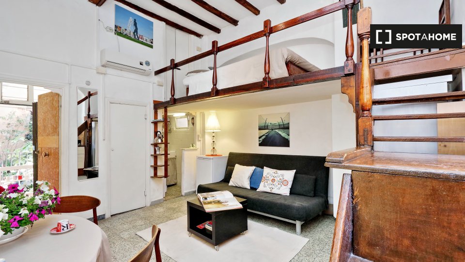 Immagine 5 di Ufficio in affitto  in Via Garibaldi a Roma