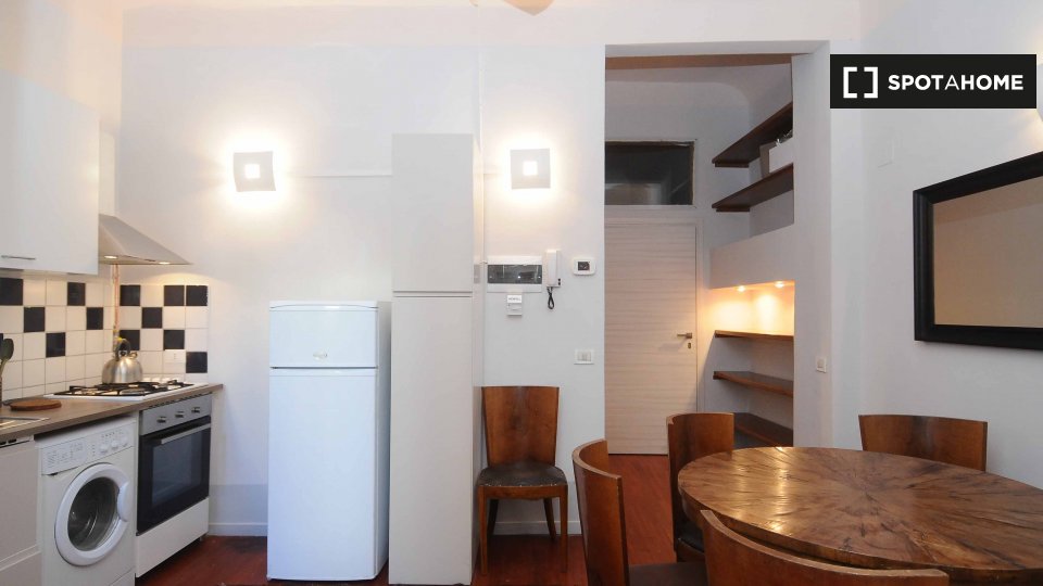 Immagine 10 di Appartamento in affitto  in Borgo Ognissanti a Firenze