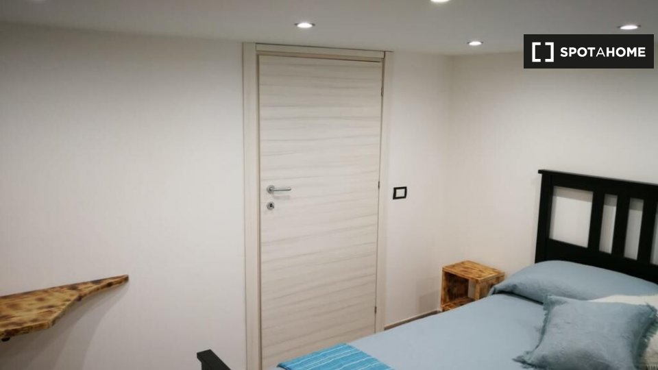 Immagine 2 di Appartamento in affitto  in Vico Barre a Napoli