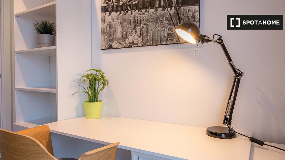 Immagine 6 di Camera condivisa in affitto  in Viale Sarca a Milano