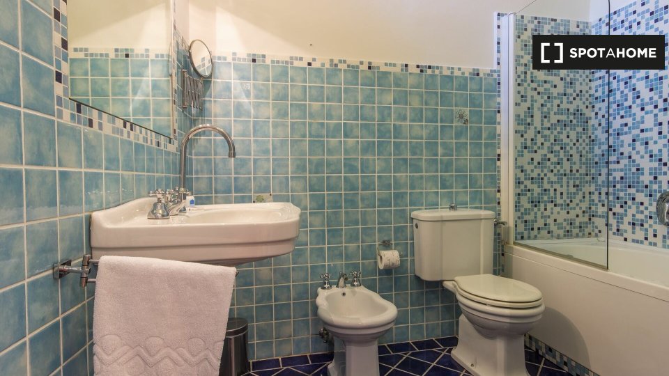 Immagine 18 di Appartamento in affitto  in Via Romana a Firenze