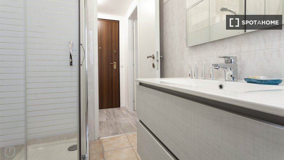 Immagine 13 di Appartamento in affitto  in Via Policarpo Petrocchi a Milano