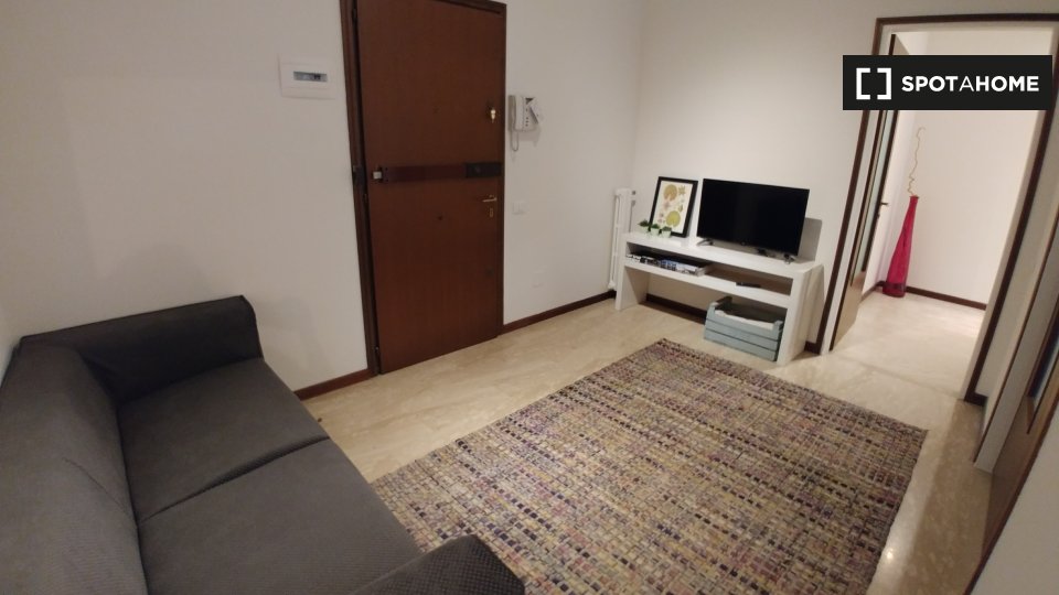 Immagine 5 di Camera condivisa in affitto  in Via Luigi Pellizzo a Padova