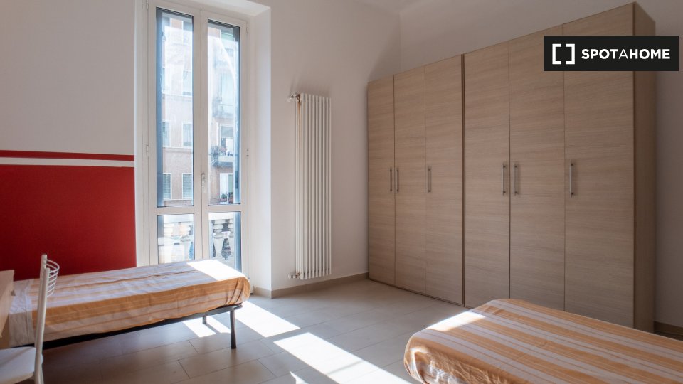 Immagine 2 di Appartamento in affitto  in Via Volvinio a Milano