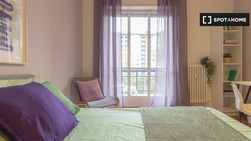 Immagine 5 di Camera condivisa in affitto  in Lungo Dora Napoli a Torino