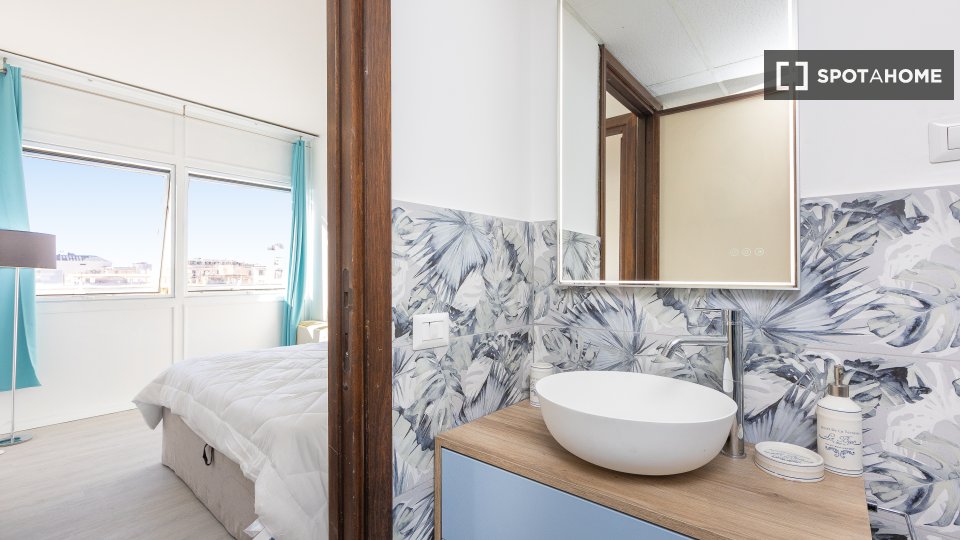 Immagine 5 di Appartamento in affitto  in Via Appia Nuova a Roma