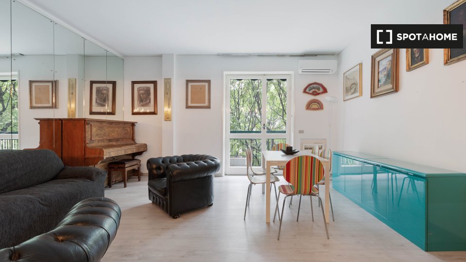 Immagine 2 di Appartamento in affitto  in Via Teodosio a Milano