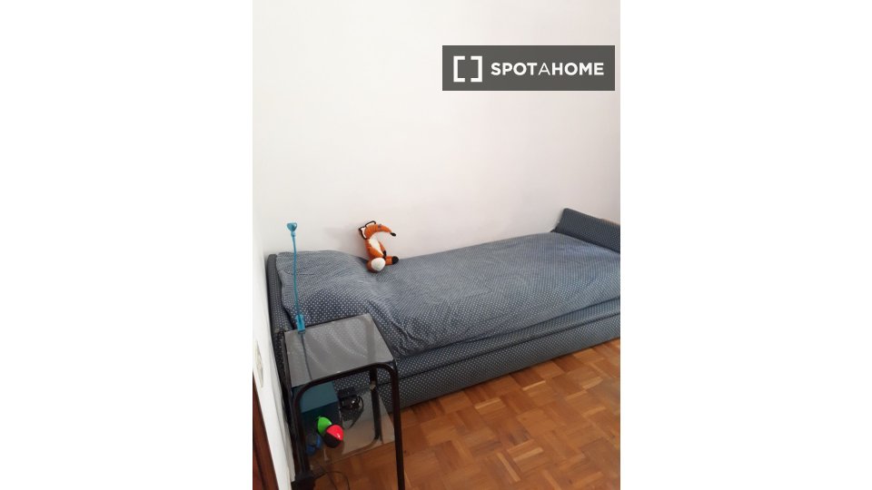 Immagine 3 di Camera condivisa in affitto  in Via del Beato Egidio a Perugia