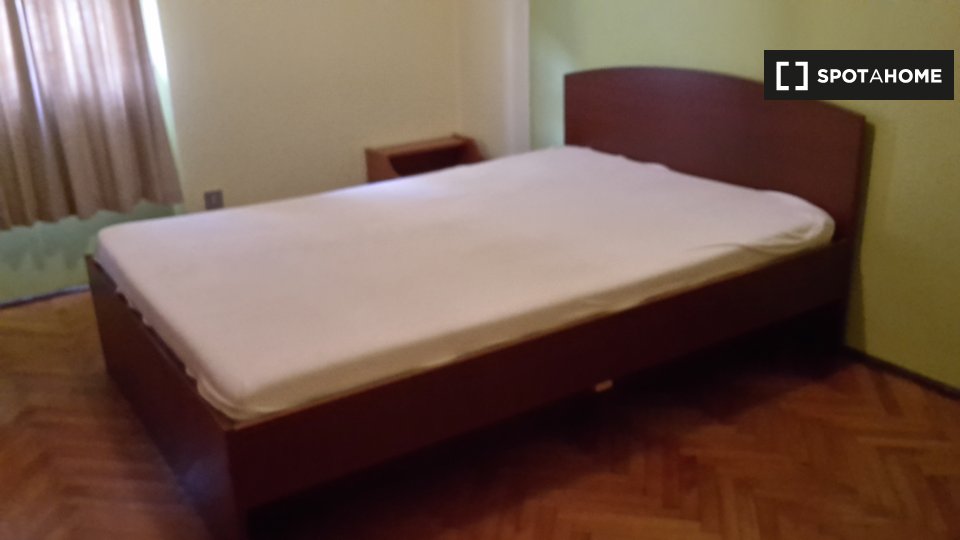 Immagine 4 di Camera condivisa in affitto  in Via Castelbarco a Trento