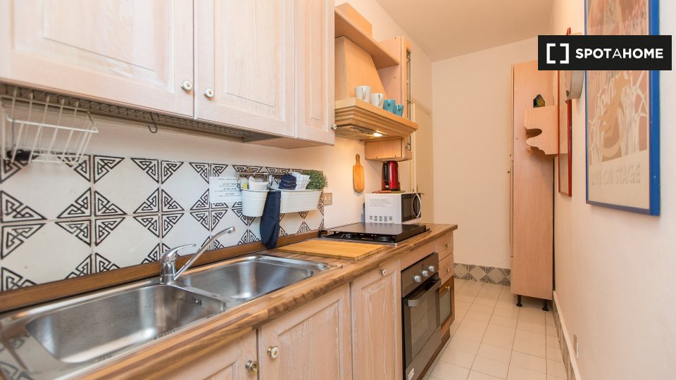 Immagine 12 di Appartamento in affitto  in Via dei Panieri a Roma