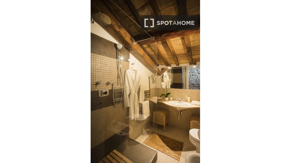 Immagine 9 di Appartamento in affitto  in Vicolo Moroni a Roma