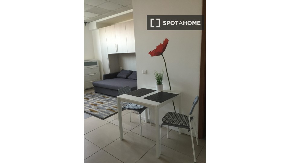 Immagine 2 di Ufficio in affitto  in Via Privata Carlo Montanari a Milano