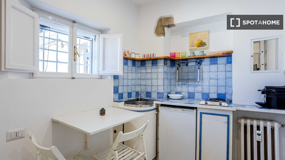 Immagine 4 di Ufficio in affitto  in Via Chiana a Roma