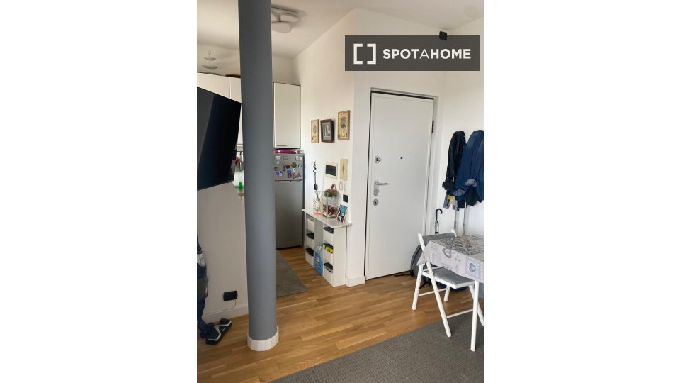 Immagine 9 di Appartamento in affitto  in Via Andrea Solari a Milano