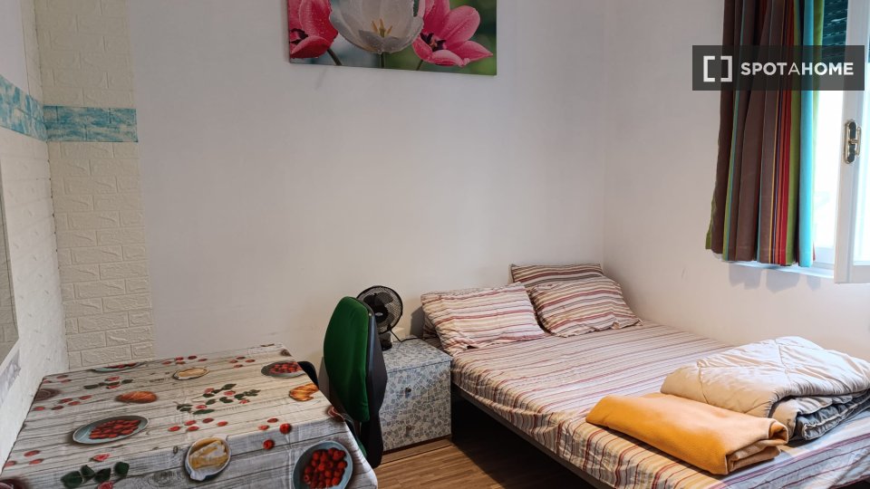 Immagine 6 di Camera condivisa in affitto  in Via Fratelli Boscardin a Padova