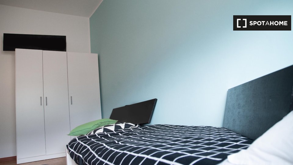 Immagine 13 di Camera condivisa in affitto  in Via Marsala a Trento