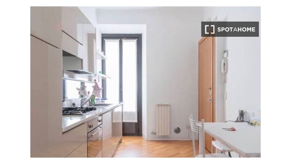 Immagine 5 di Appartamento in affitto  in Via Vincenzo Viviani a Milano