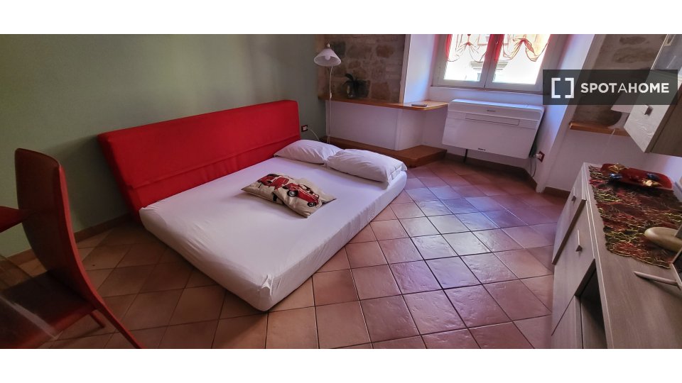 Immagine 9 di Ufficio in affitto  in Via Famagosta a Roma