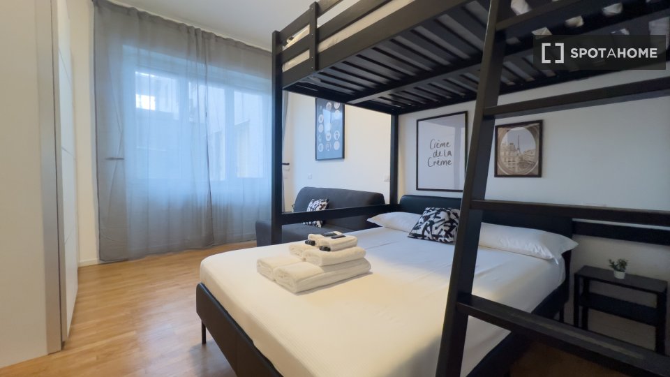 Immagine 8 di Appartamento in affitto  in Via Bernardo Celentano a Milano