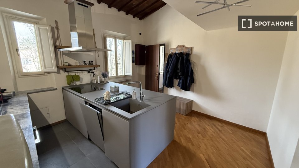 Immagine 3 di Appartamento in affitto  in Viale Francesco Petrarca a Firenze