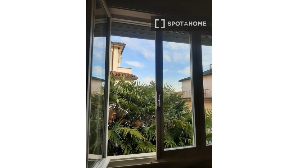 Immagine 9 di Camera condivisa in affitto  in Via Zara a Padova