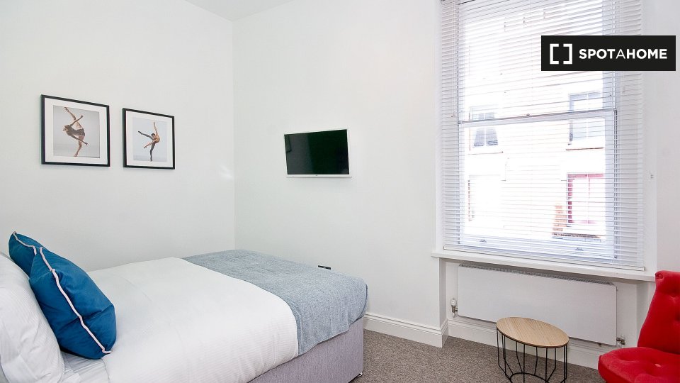 Immagine 10 di Appartamento in affitto  in B Interlude House a 