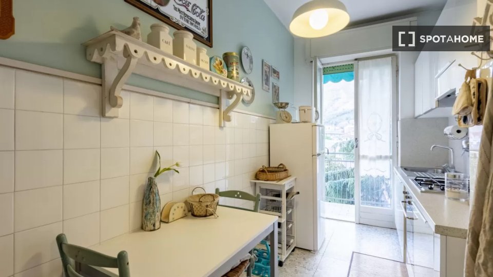 Immagine 7 di Appartamento in affitto  in Via Luigi Galvani a Rapallo