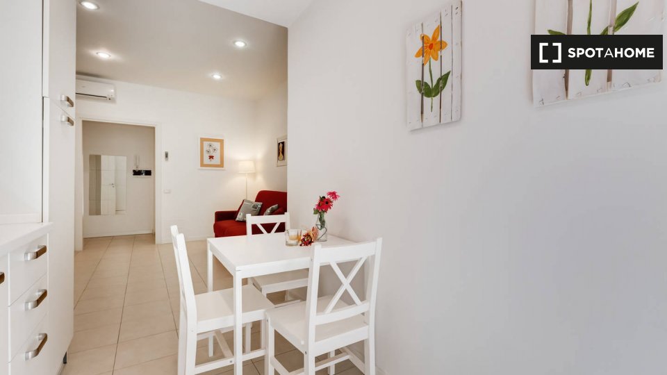 Immagine 7 di Ufficio in affitto  in Via Gualtiero Serafino a Roma