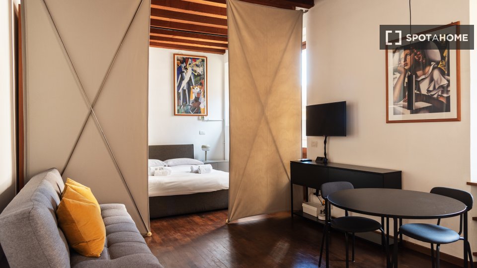 Immagine 9 di Appartamento in affitto  in Via Anfiteatro a Milano