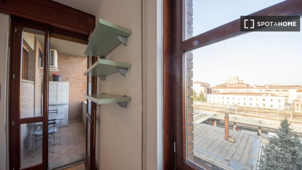 Immagine 2 di Ufficio in affitto  in Viale Angelo Masini a Bologna