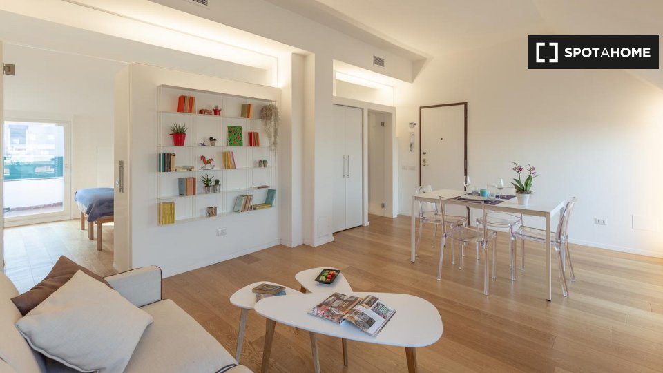 Immagine 2 di Appartamento in affitto  in Viale Papiniano a Milano