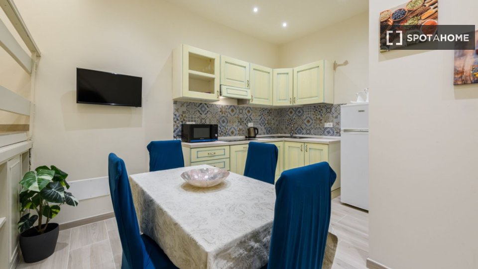 Immagine 10 di Appartamento in affitto  in Via Tripoli a Firenze