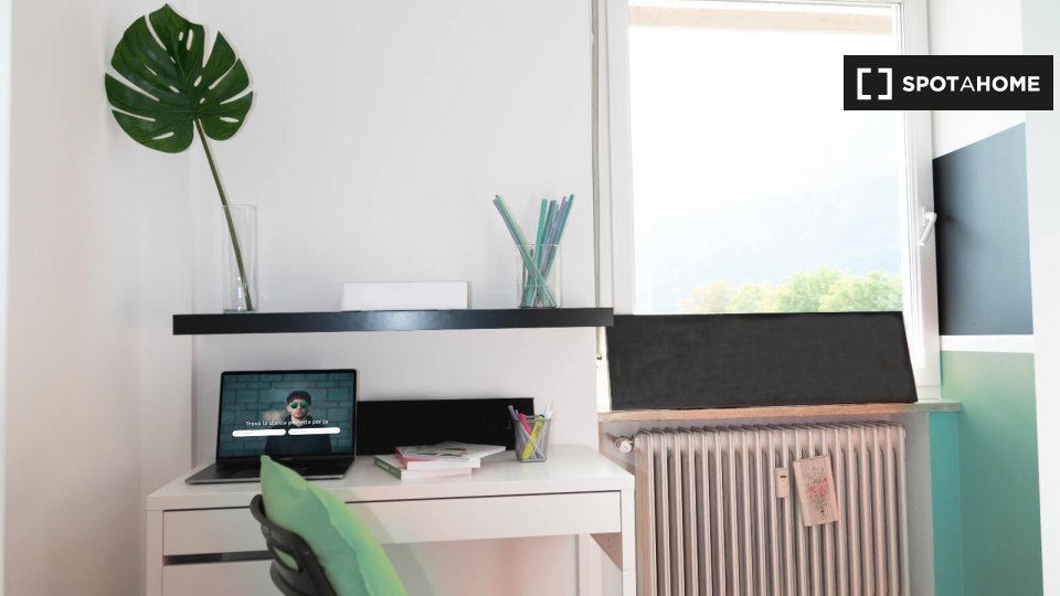 Immagine 2 di Camera condivisa in affitto  in Via Marsala a Trento