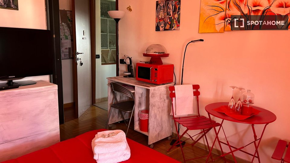 Immagine 12 di Camera condivisa in affitto  in Via Punta Licosa, 20156 Milano MI, Italy a Milano