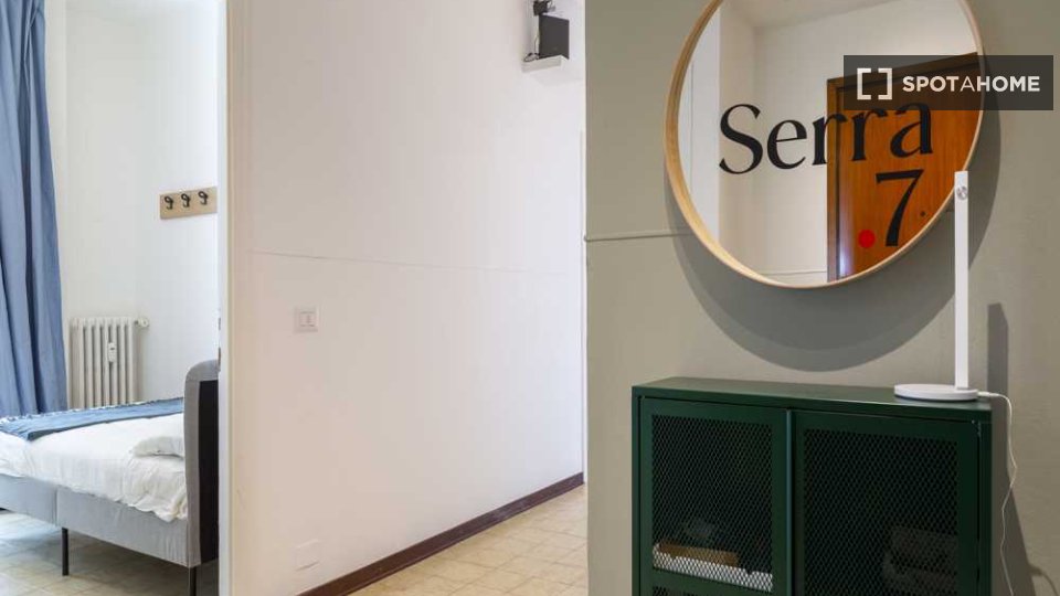 Immagine 2 di Camera condivisa in affitto  in Viale Renato Serra a Milano