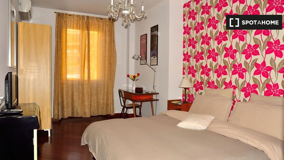 Immagine 1 di Camera condivisa in affitto  in Viale Ippocrate a Roma