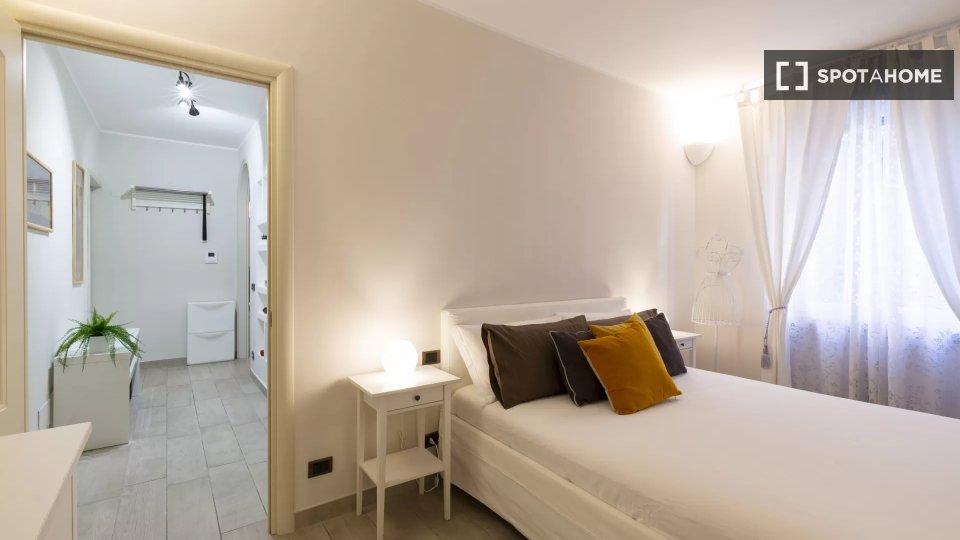 Immagine 19 di Appartamento in affitto  in Via Gattamelata a Milano