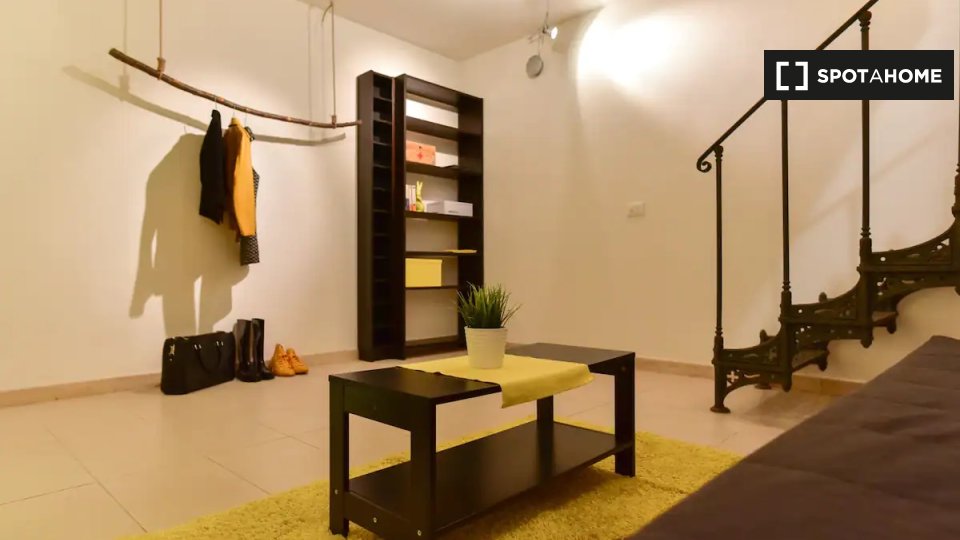 Immagine 12 di Appartamento in affitto  in Via dei Sabelli a Roma