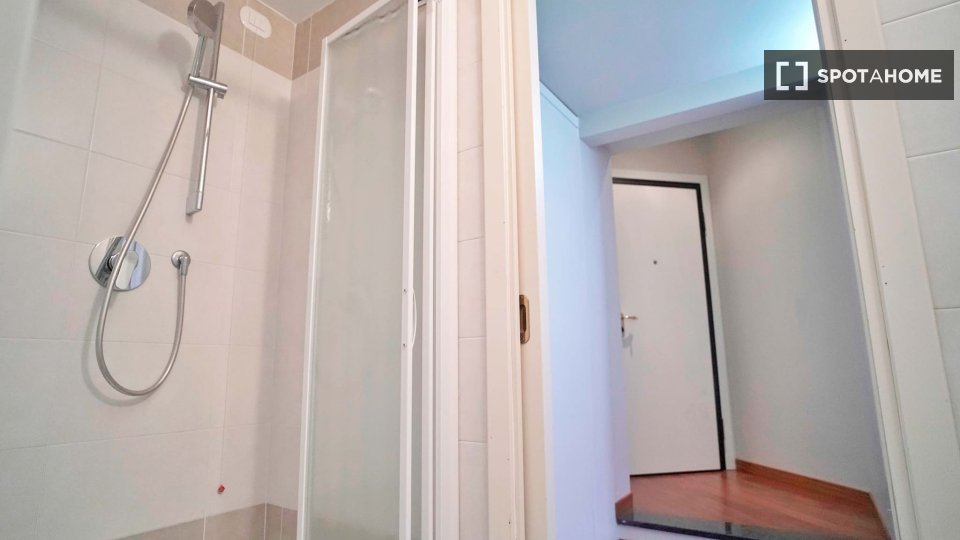 Immagine 7 di Appartamento in affitto  in Corso Venezia a Milano