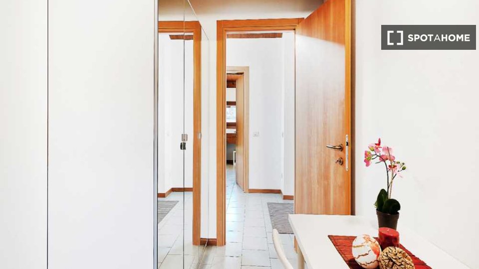 Immagine 17 di Camera condivisa in affitto  in Via Jacopo della Quercia Milan a Milano