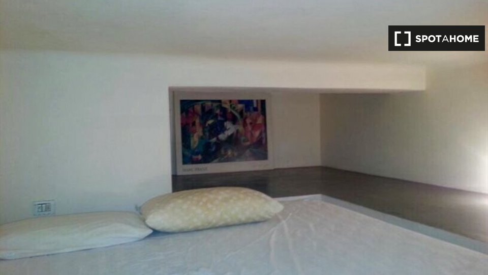 Immagine 3 di Camera condivisa in affitto  in Via Armando Diaz a Baranzate