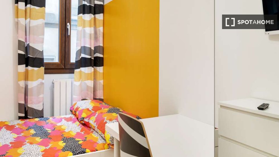 Immagine 10 di Camera condivisa in affitto  in Corso di Porta Vittoria a Milano