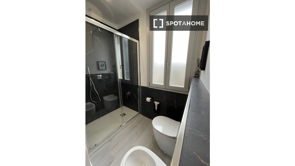 Immagine 12 di Appartamento in affitto  in Via Senese a Firenze